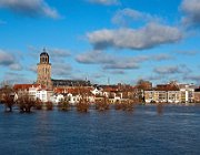 Hoog water  (c) Henk Melenhorst : Deventer, Hoog water, IJssel, Deventer toren